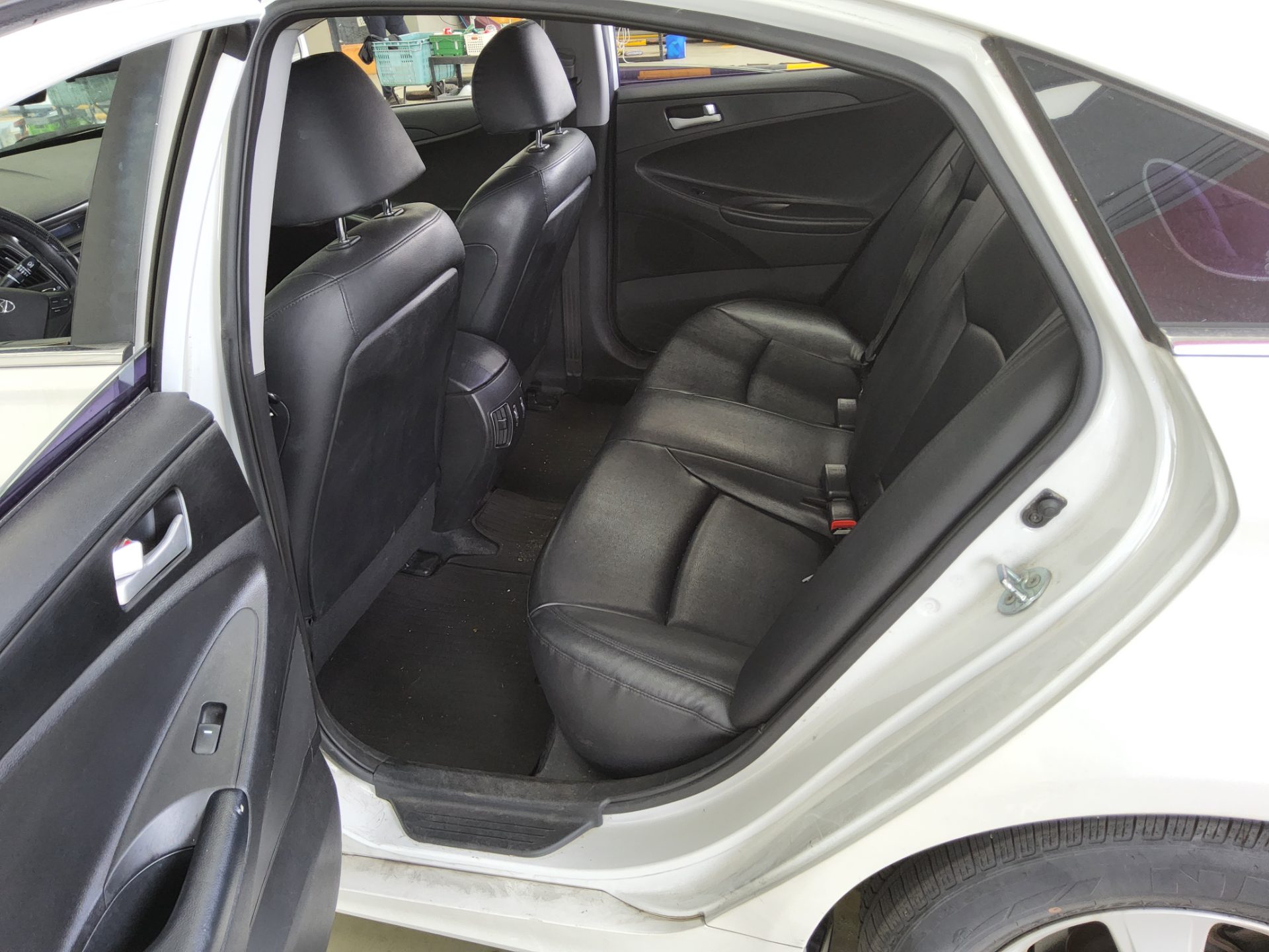 Hyundai Sonata 2013 - Image 11
