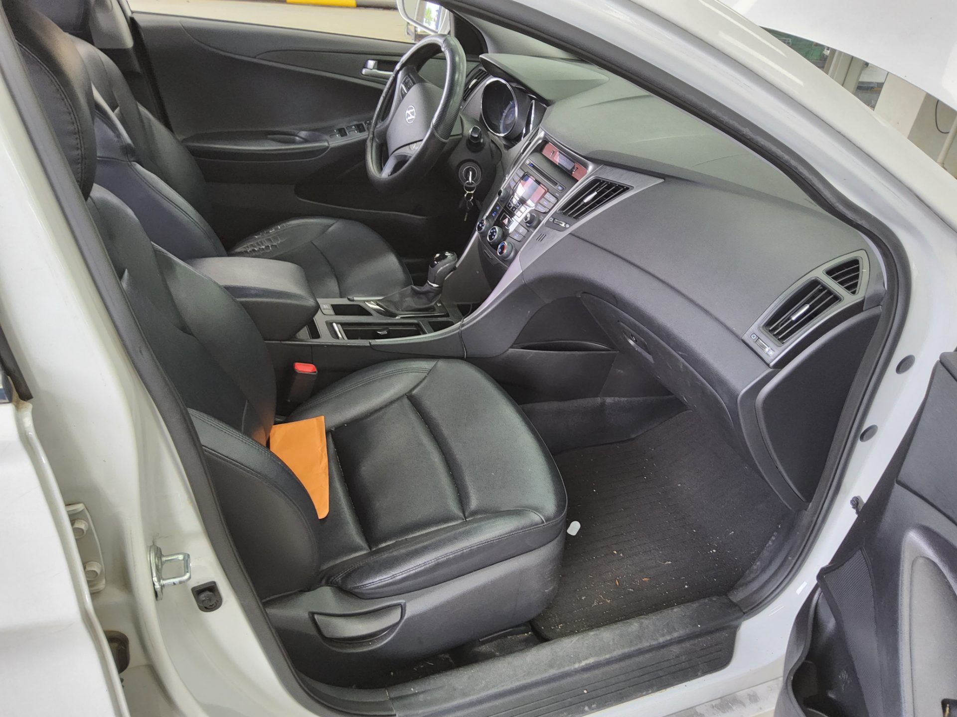 Hyundai Sonata 2013 - Image 13