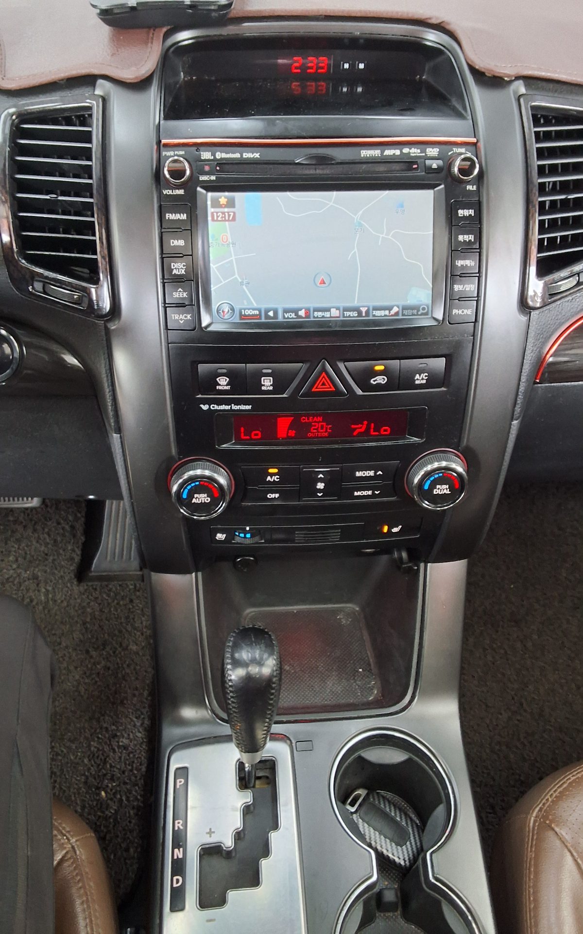 Kia Sorento 2012 - Image 16