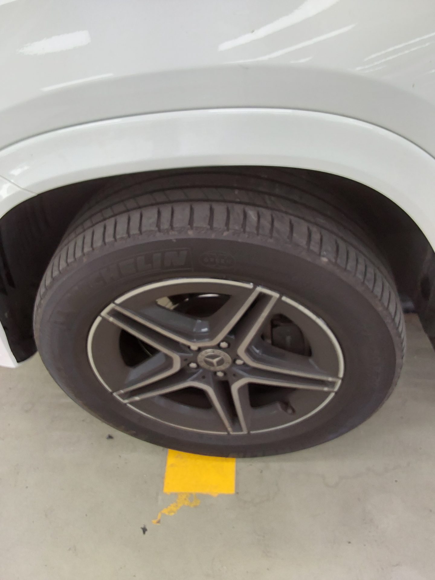 Mercedes-Benz GLE-Class 2021 - Image 19