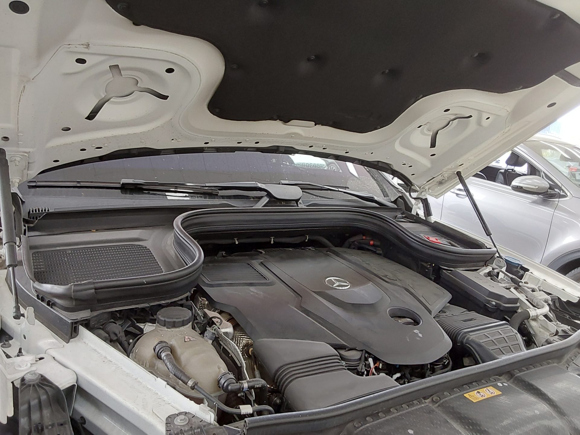 Mercedes-Benz GLE-Class 2021 - Image 18
