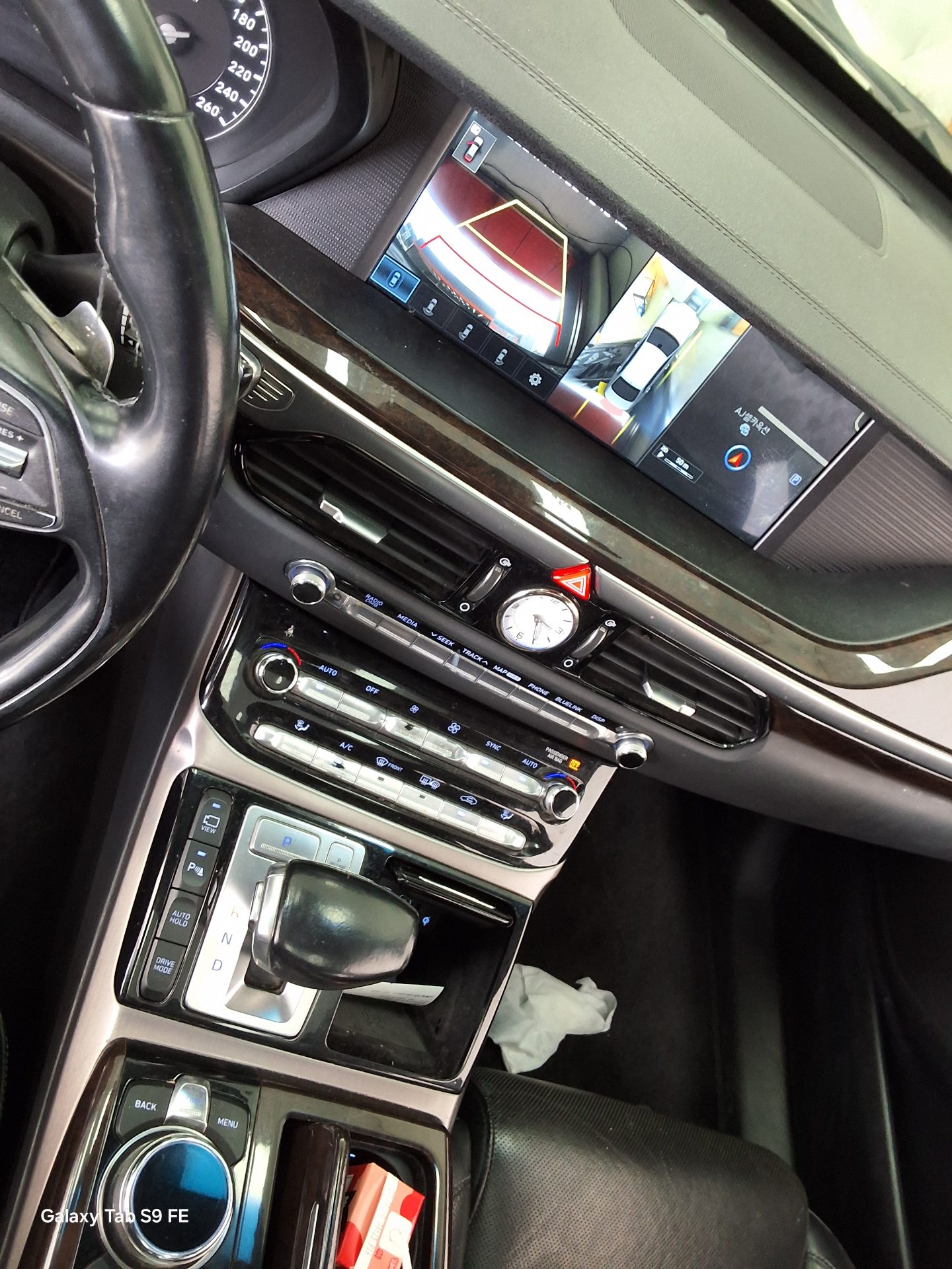 Hyundai Genesis EQ900 2016 - Image 17