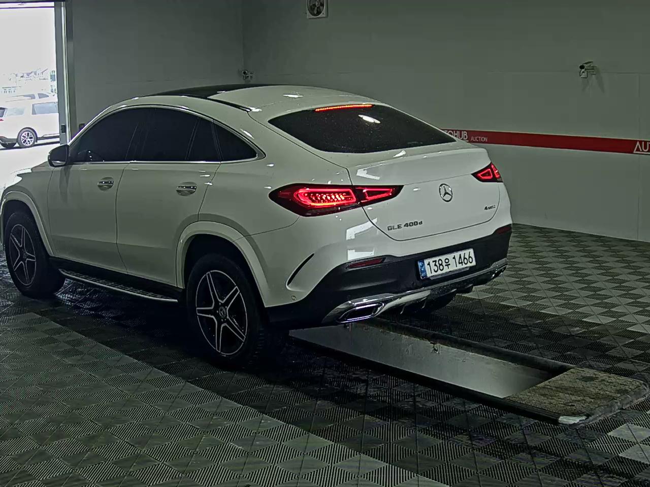 Mercedes-Benz GLE-Class 2021 - Image 5