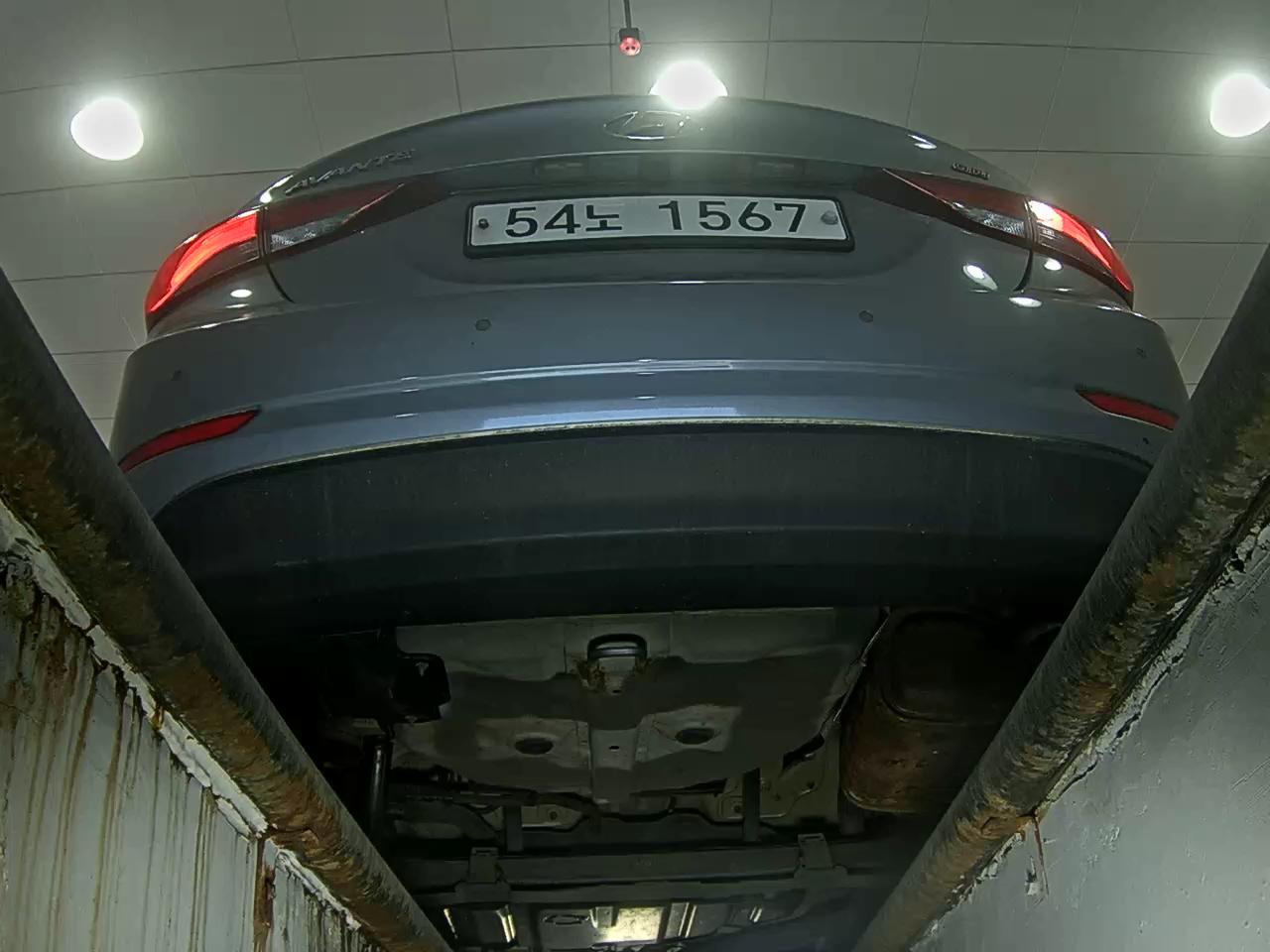Hyundai Elantra 2015 - Image 7
