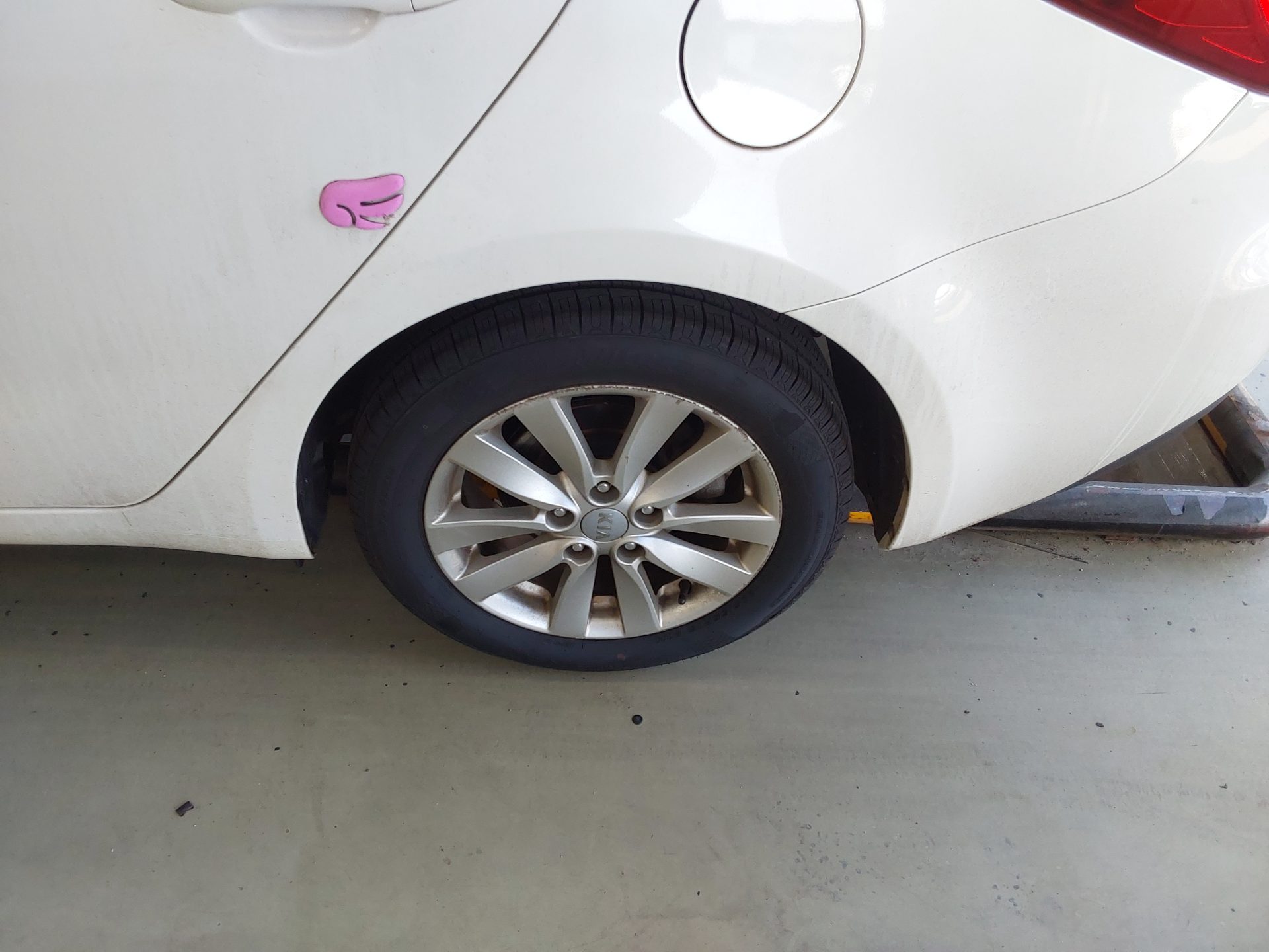 Kia K3 2015 - Image 21