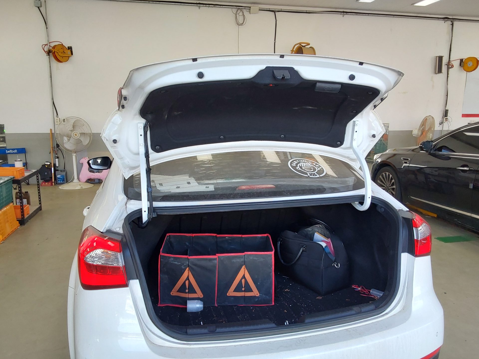 Kia K3 2015 - Image 15