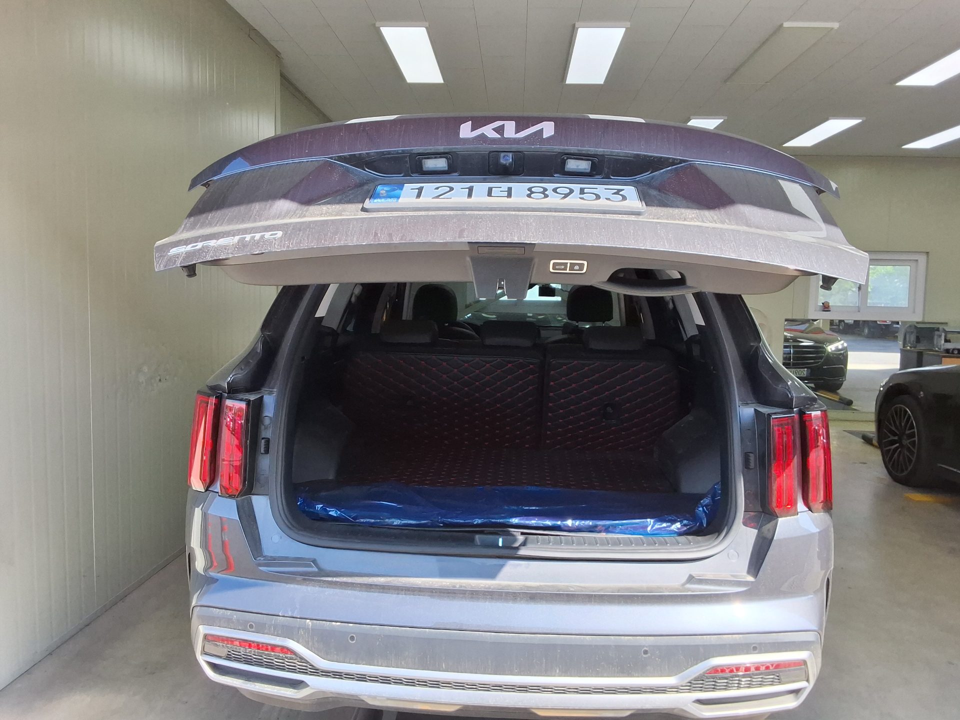 Kia Other 2023 - Image 14