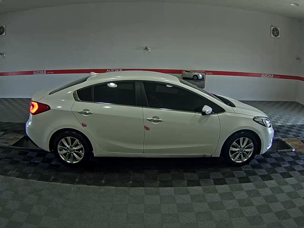 Kia K3 2015 - Image 3