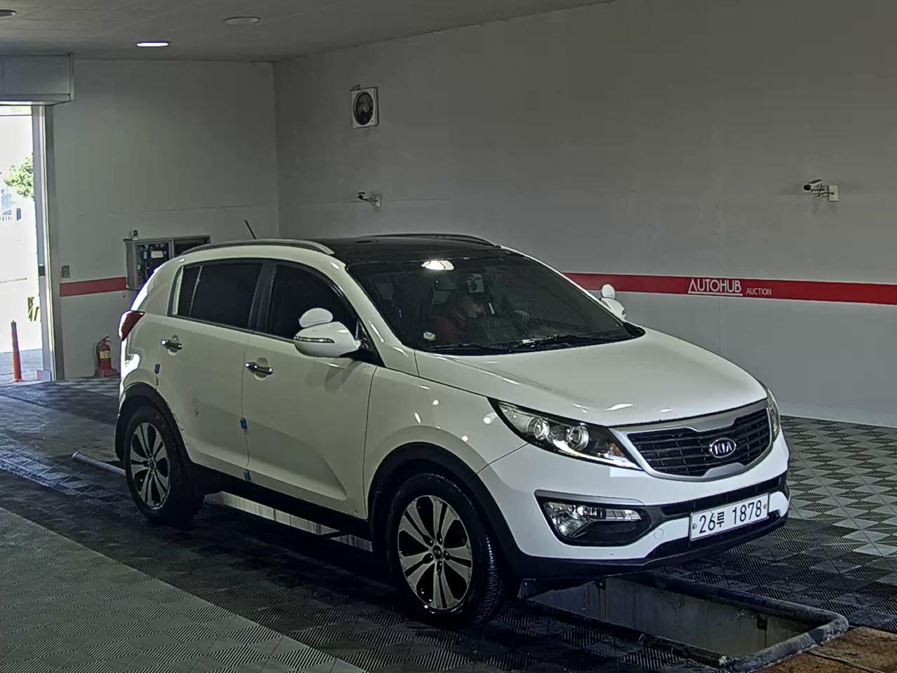 Kia Sportage 2011 - Image 2