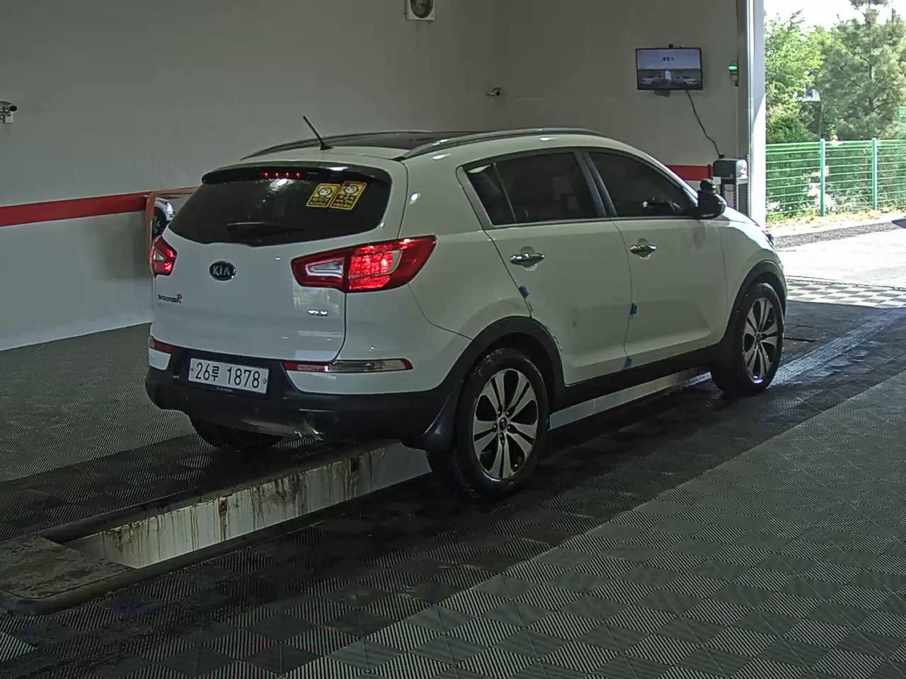 Kia Sportage 2011 - Image 4