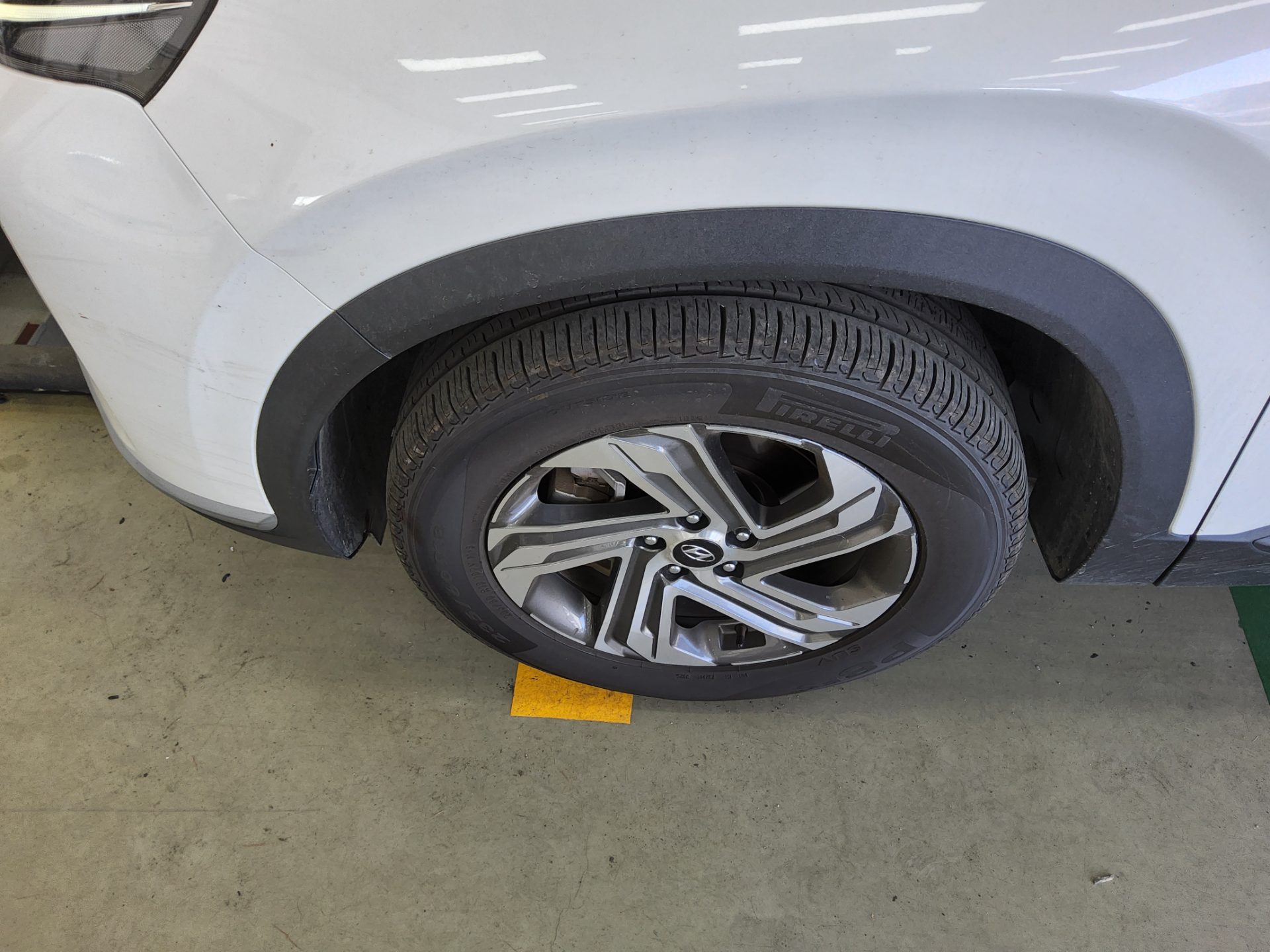 Hyundai Santa Fe 2021 - Image 19