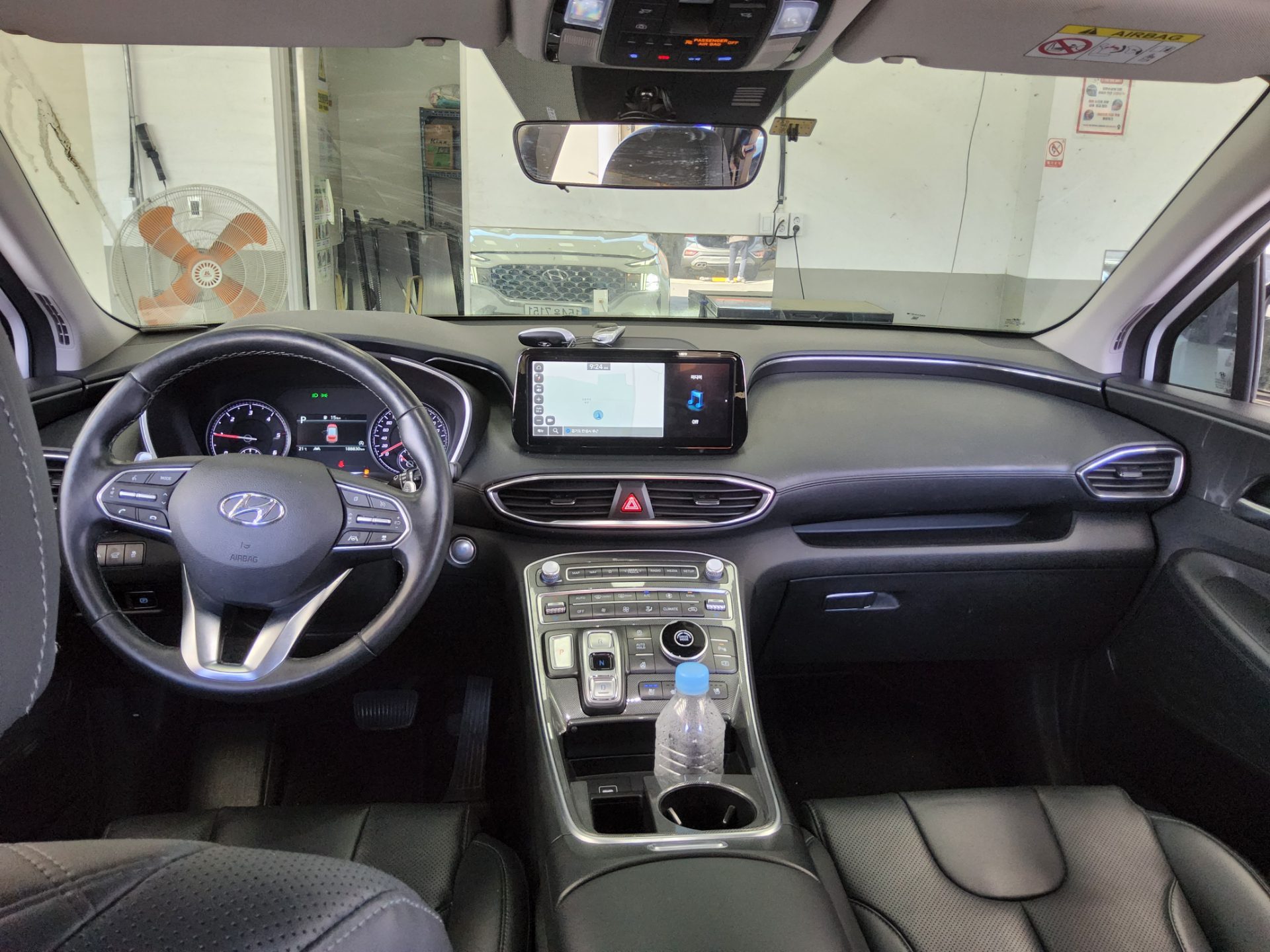 Hyundai Santa Fe 2021 - Image 10