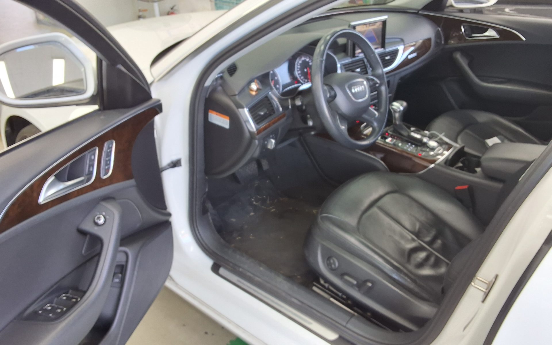 Audi A6 2014 - Image 9