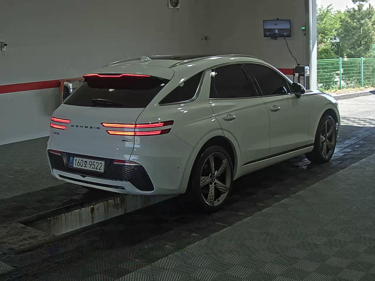 Genesis GV70 2021 - Image 4