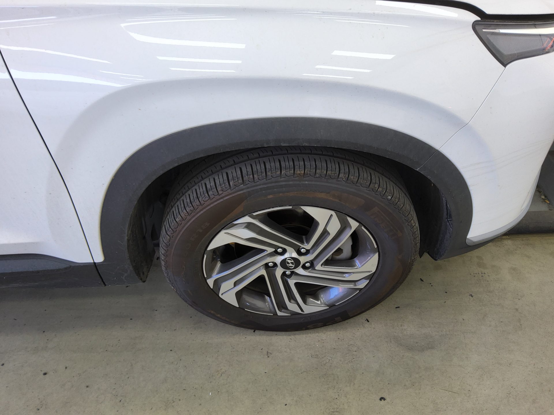 Hyundai Santa Fe 2021 - Image 21