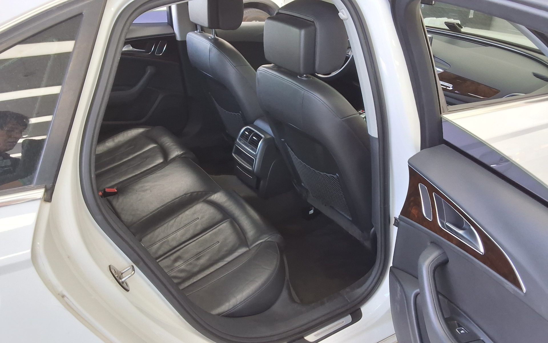 Audi A6 2014 - Image 12