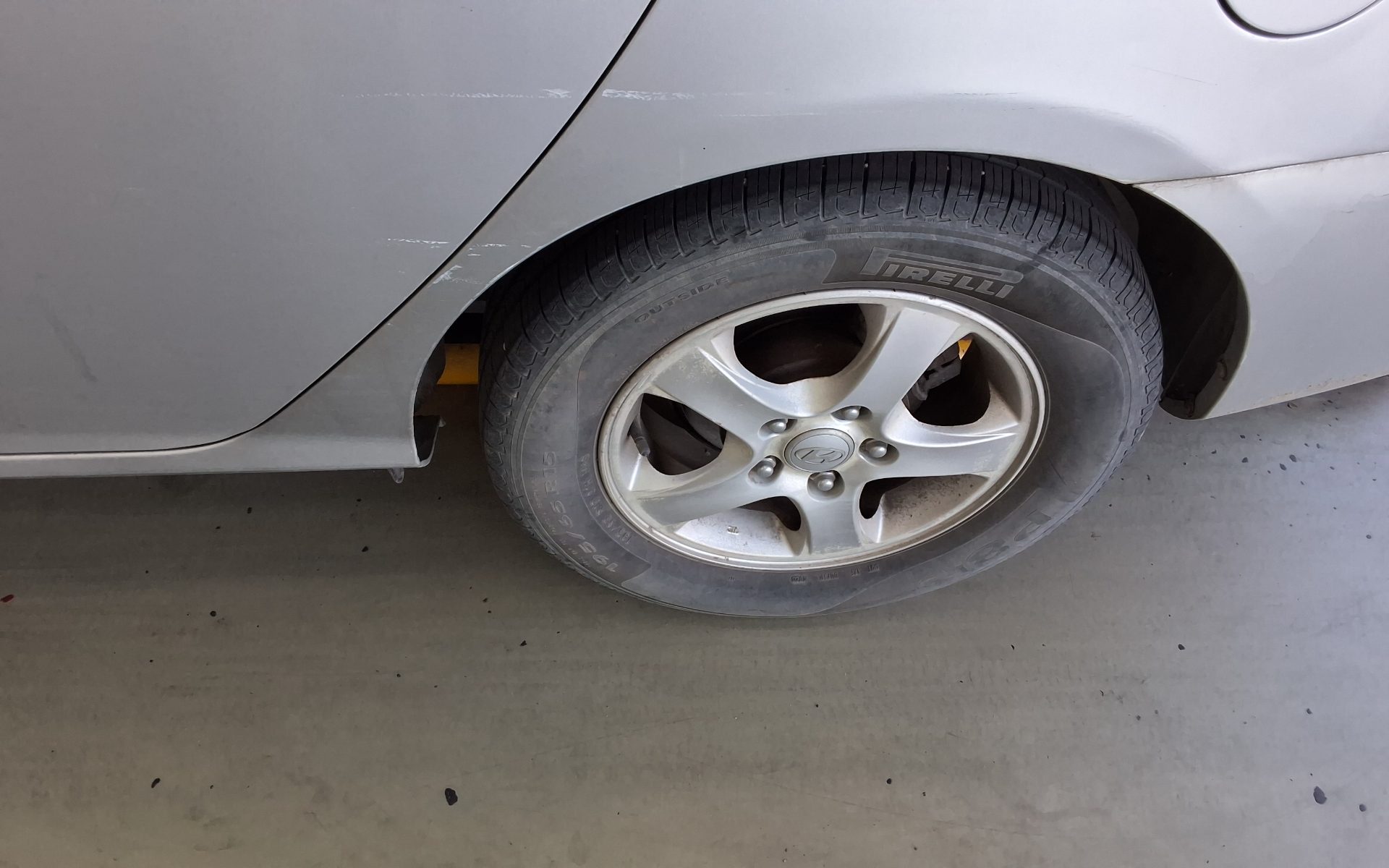Hyundai Elantra 2010 - Image 21