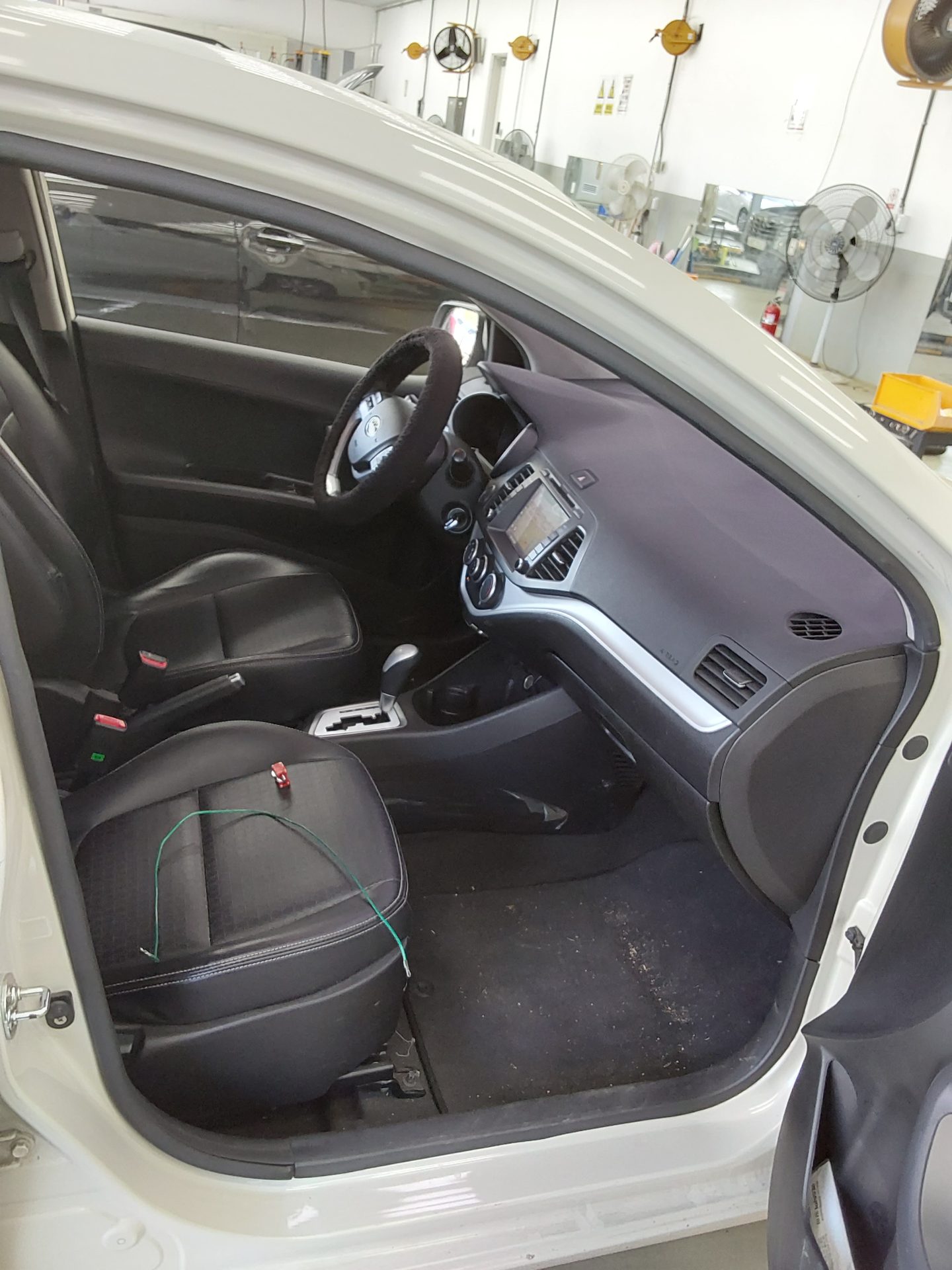 Kia Morning 2016 - Image 13