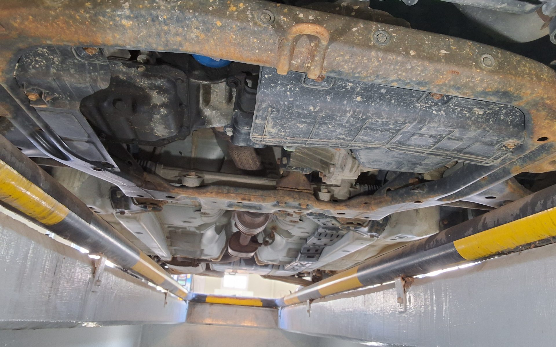 Hyundai Elantra 2010 - Image 19