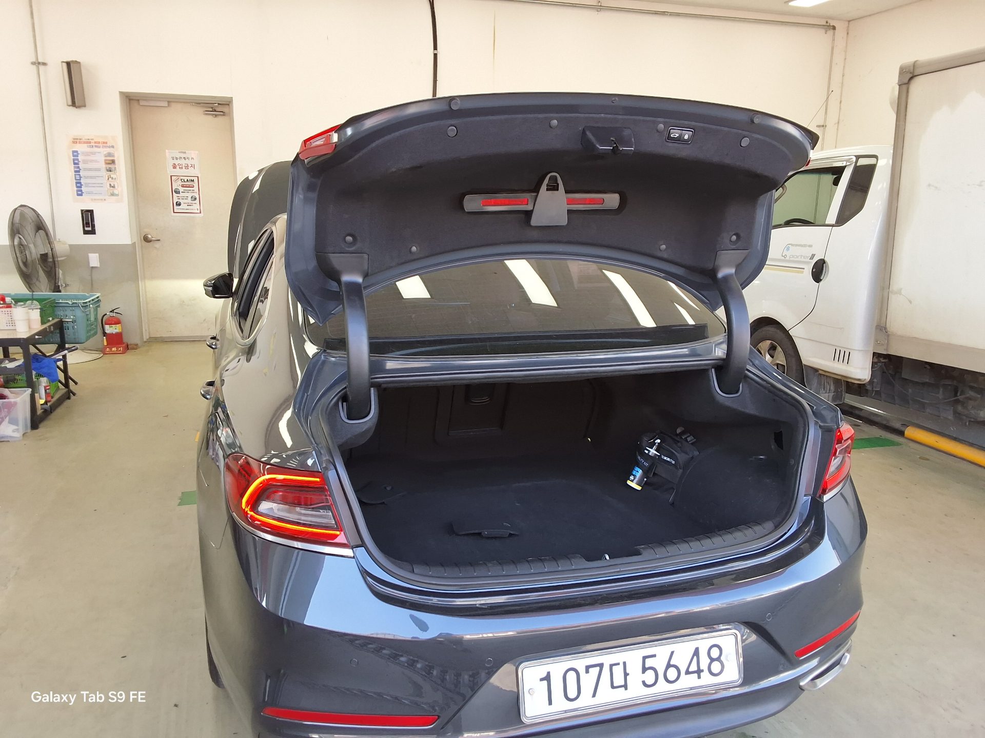 Hyundai Grandeur 2018 - Image 14