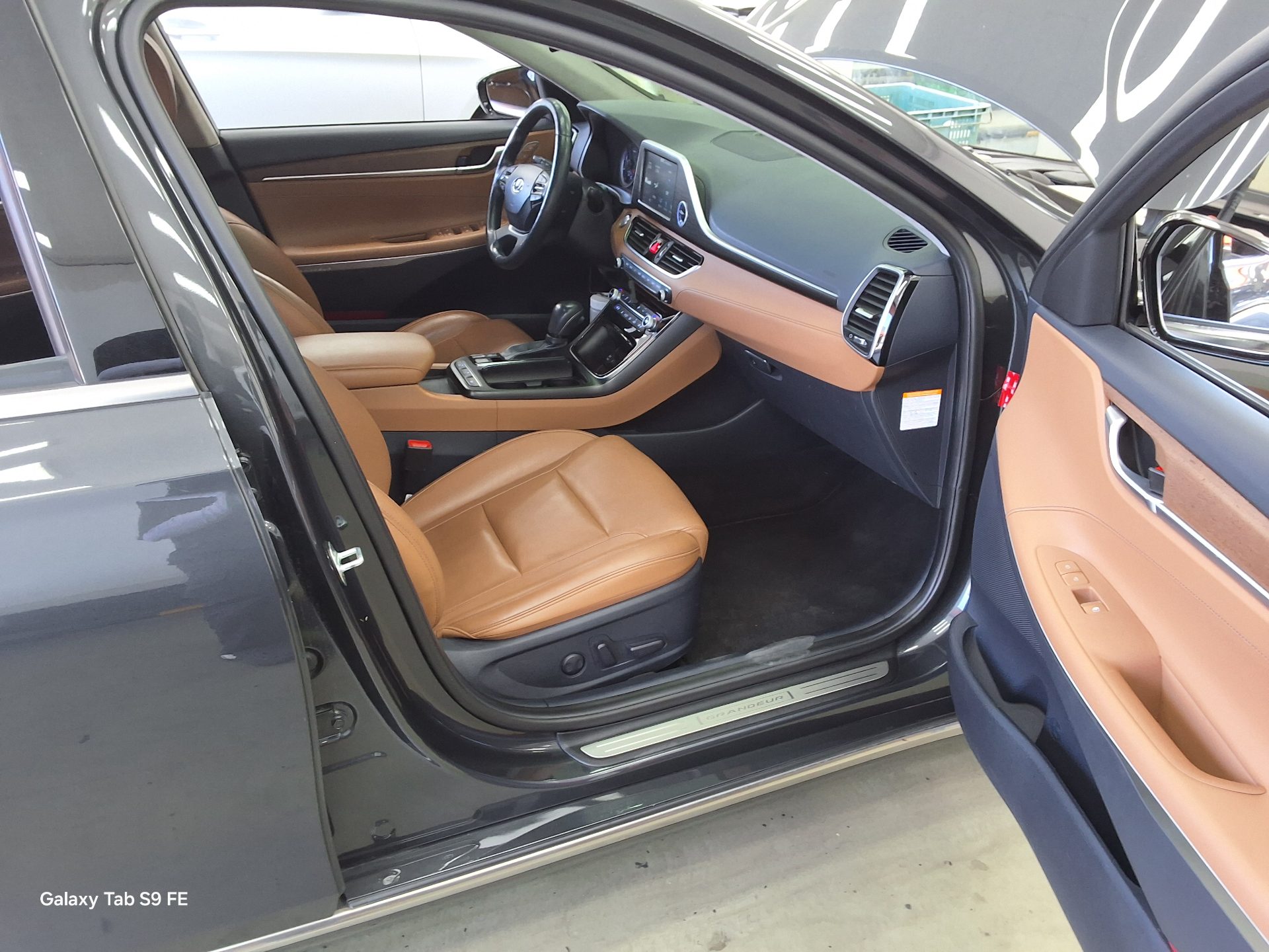 Hyundai Grandeur 2018 - Image 13