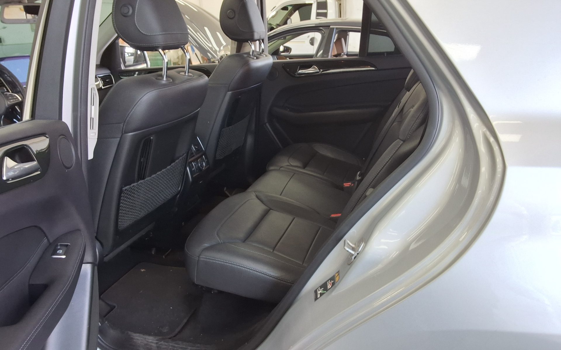 Mercedes-Benz GLE-Class 2016 - Image 11