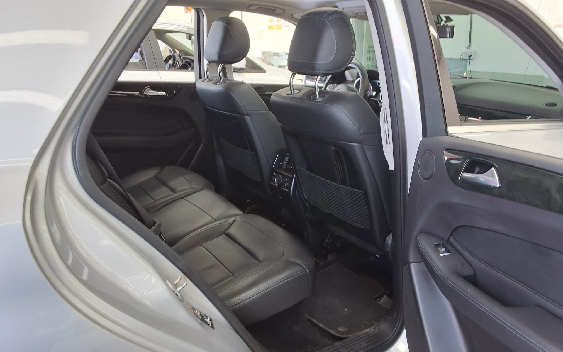 Mercedes-Benz GLE-Class 2016 - Image 12