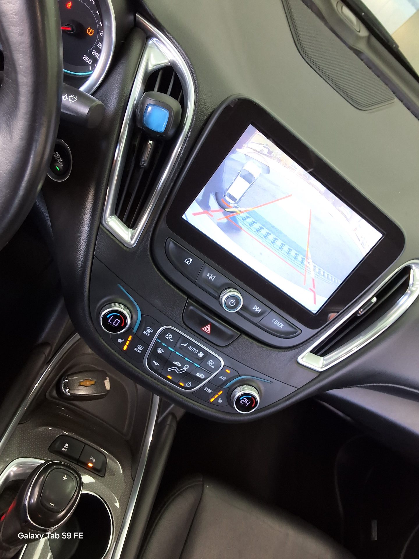 Chevrolet Malibu 2017 - Image 17