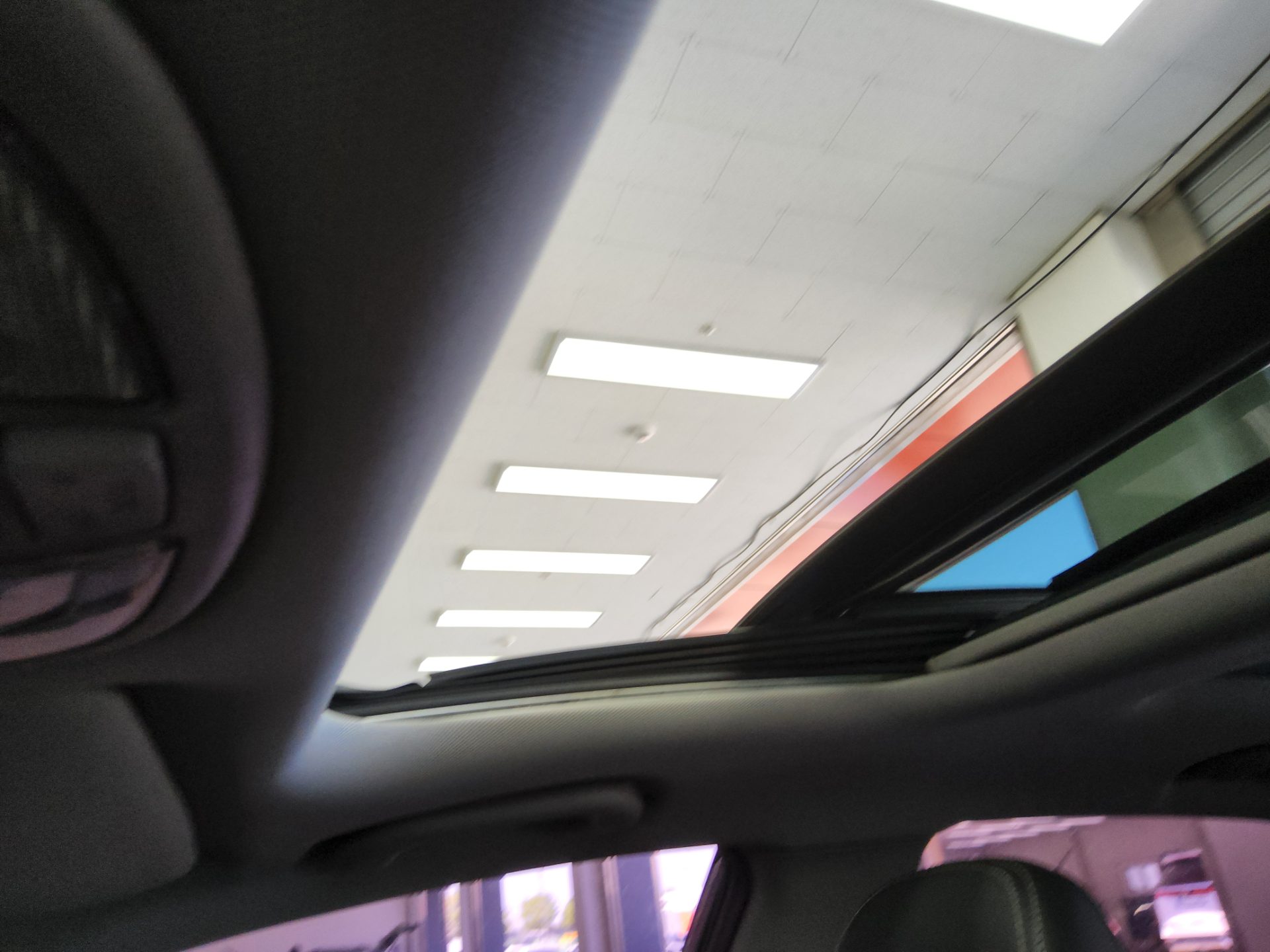 Kia K5 2012 - Image 16