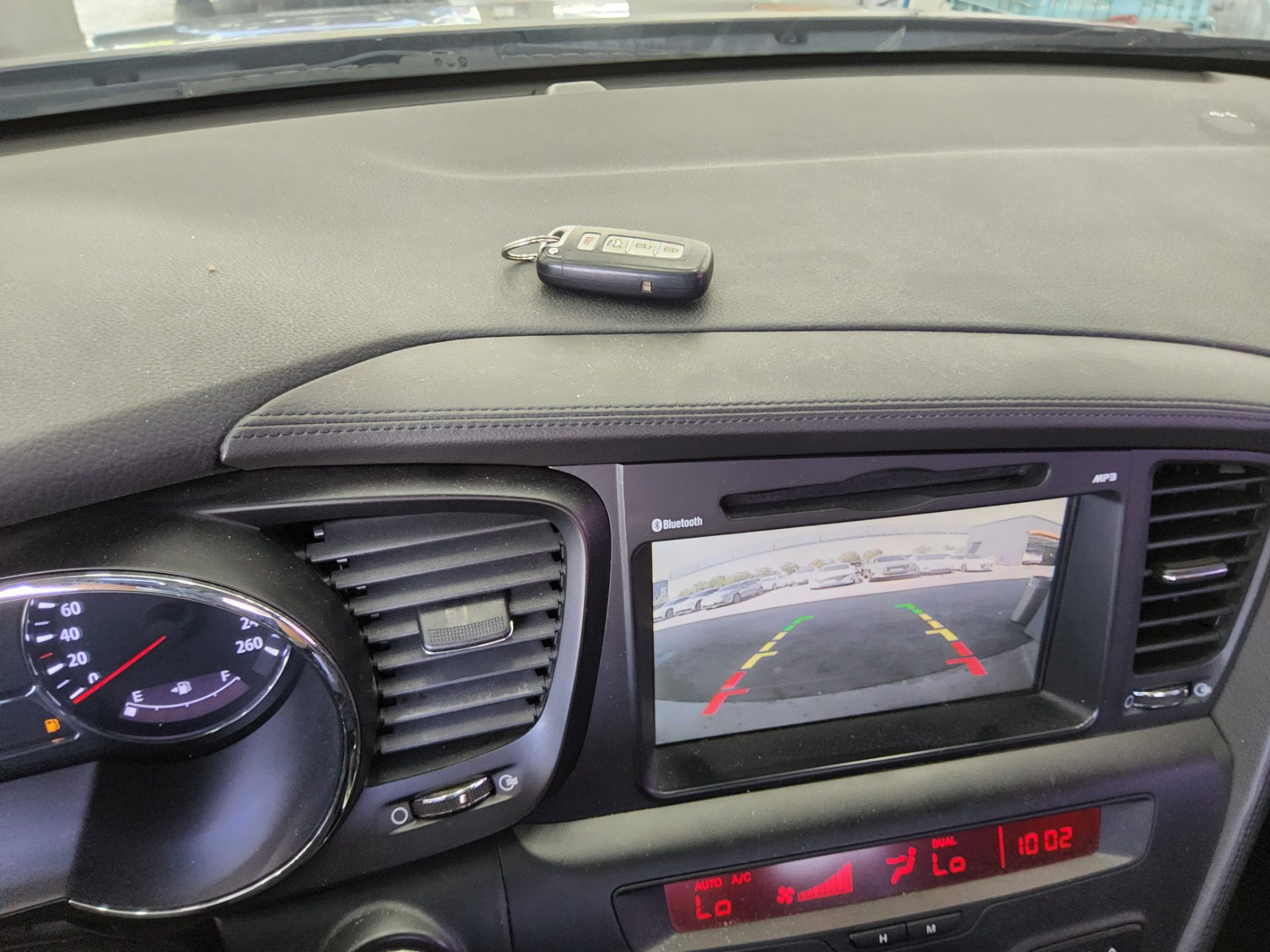 Kia K5 2012 - Image 17