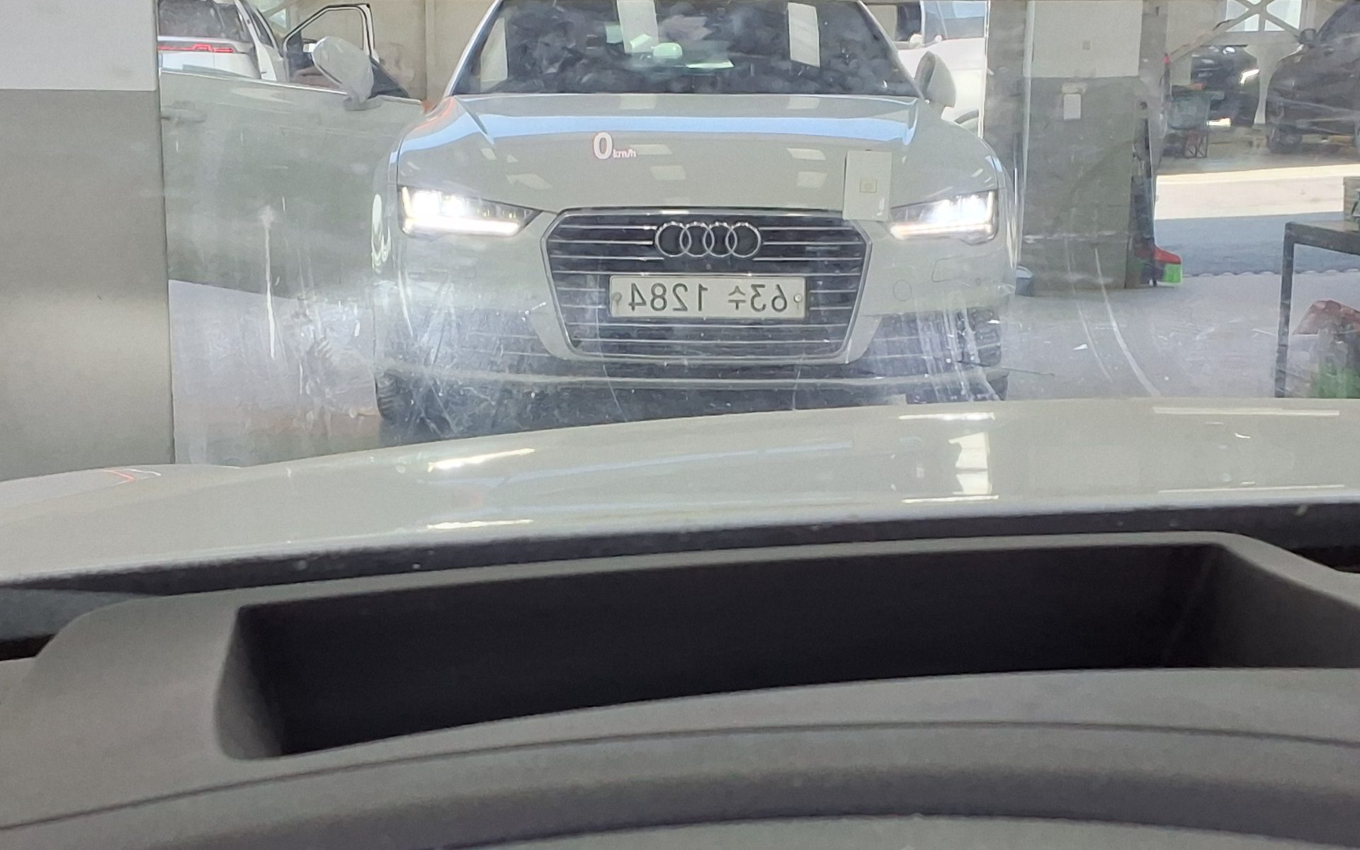 Audi A7 2016 - Image 19