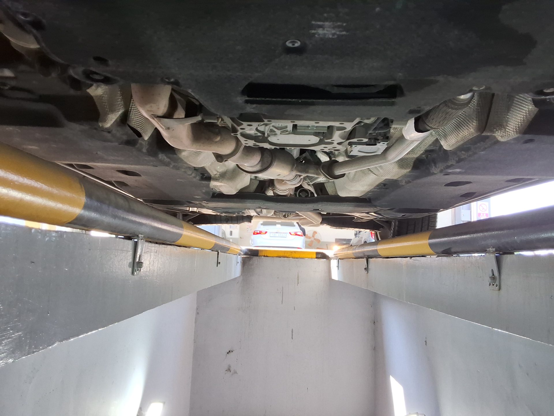 Audi Q8 2021 - Image 19