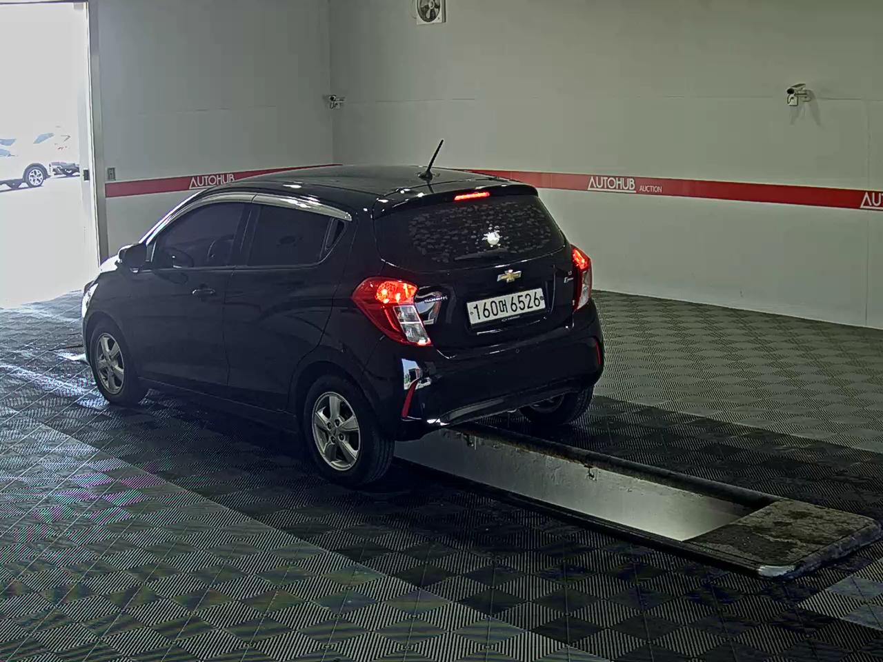 Chevrolet Spark 2017 - Image 5