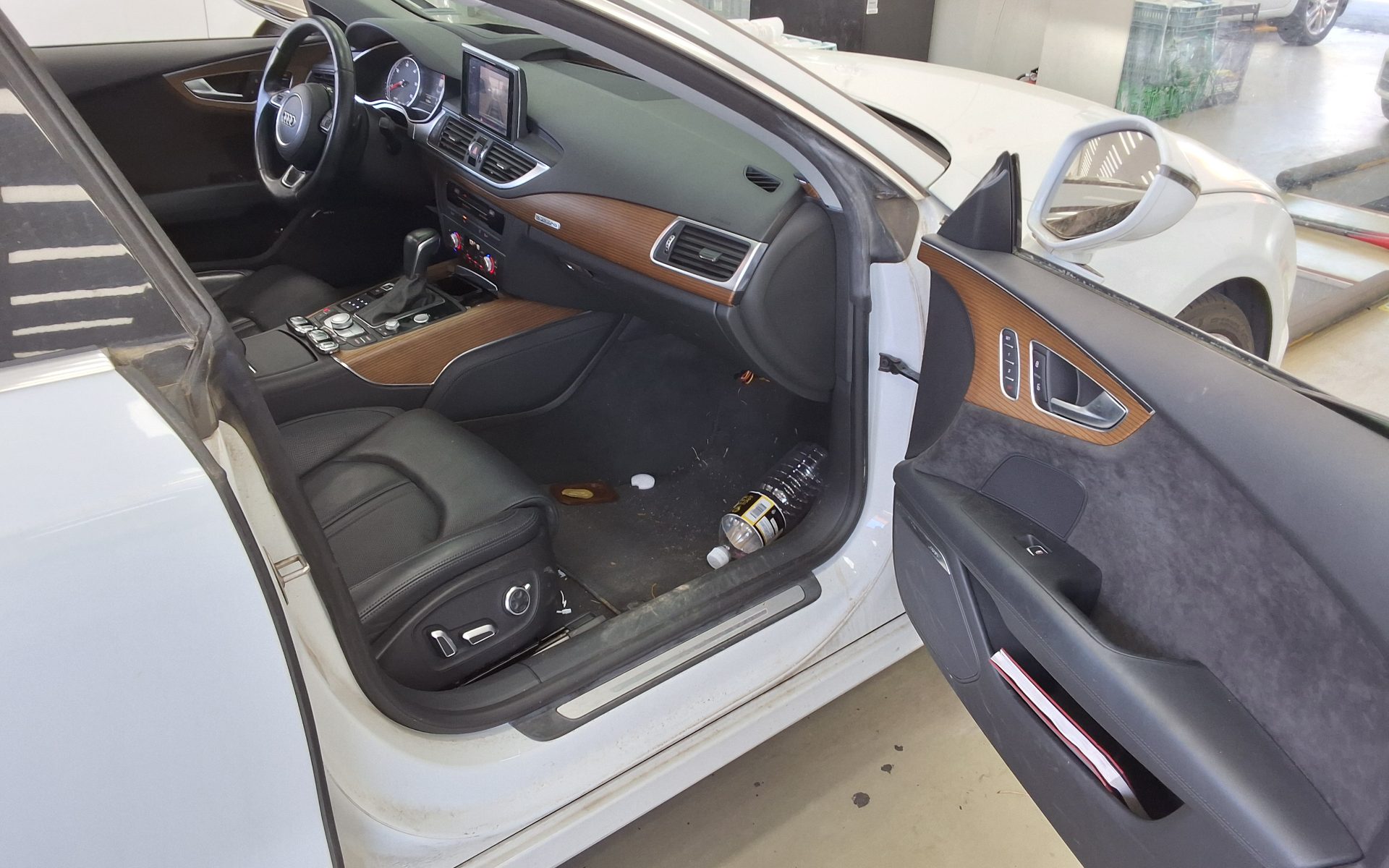 Audi A7 2016 - Image 13