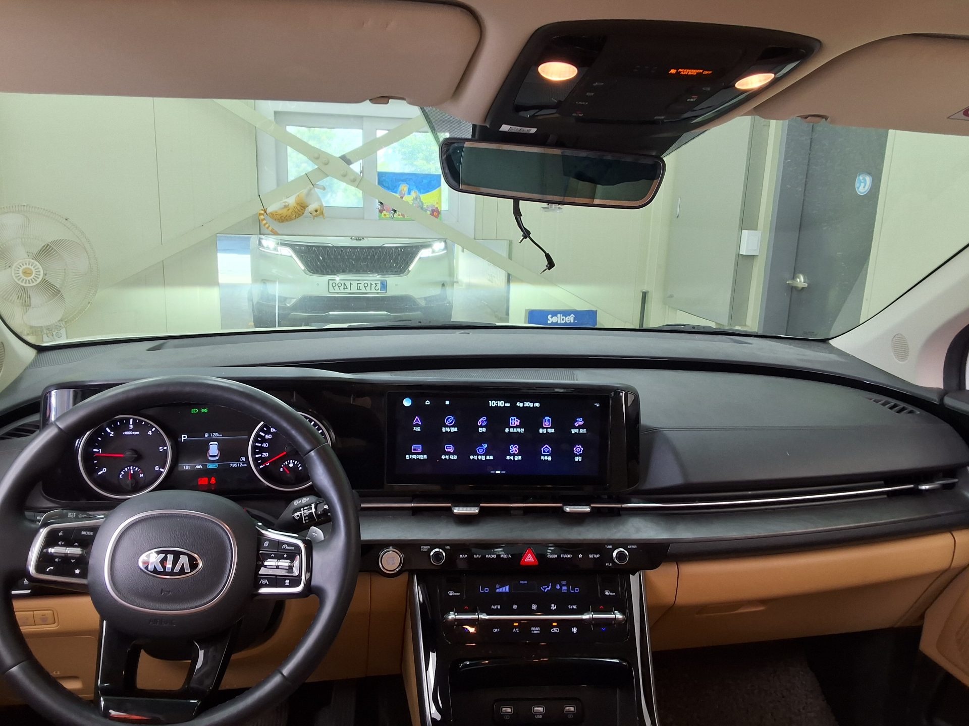Kia SEDONA 2021 - Image 17