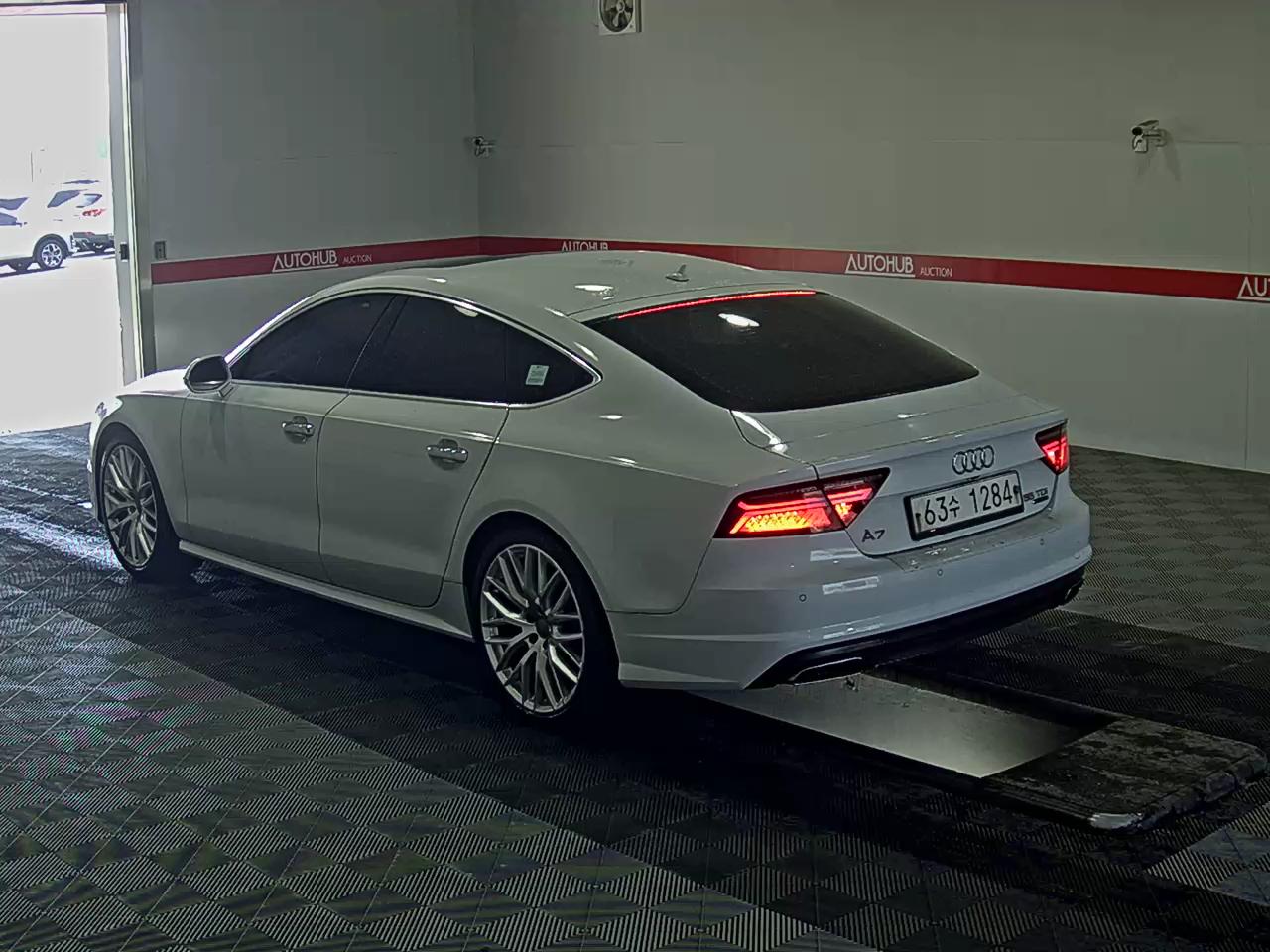 Audi A7 2016 - Image 5
