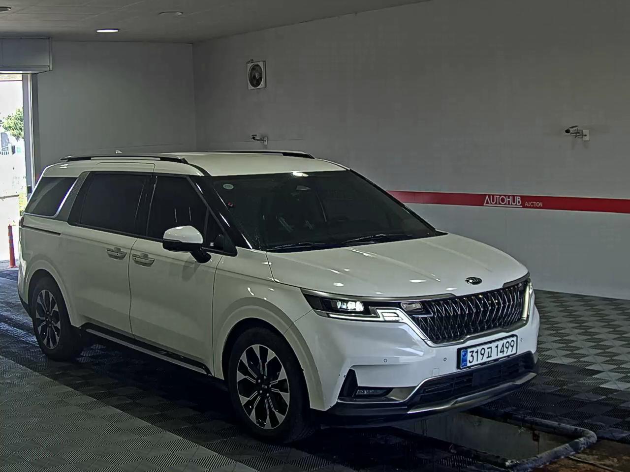 Kia SEDONA 2021 - Image 2