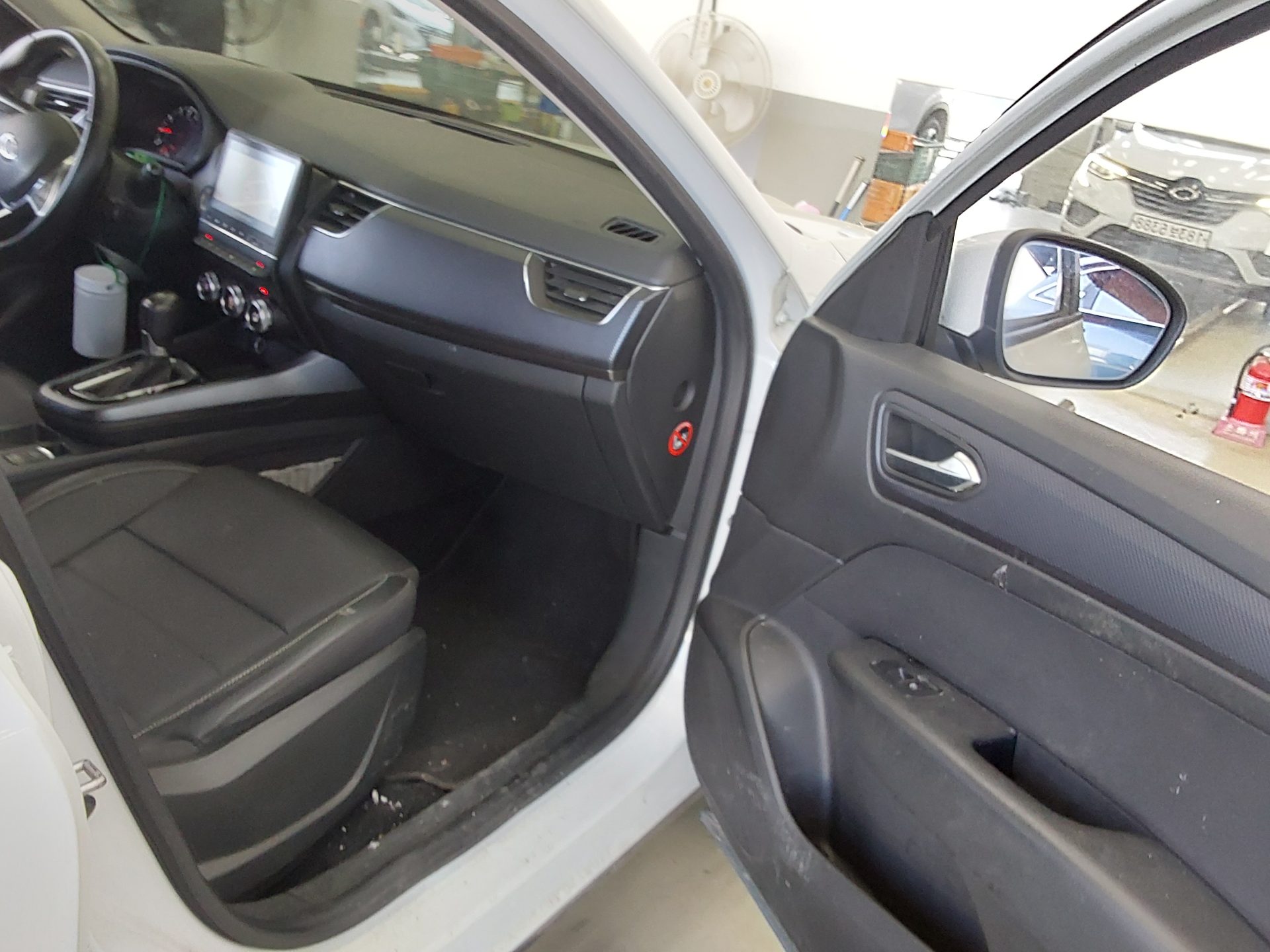 Renault Samsung XM3 2020 - Image 14