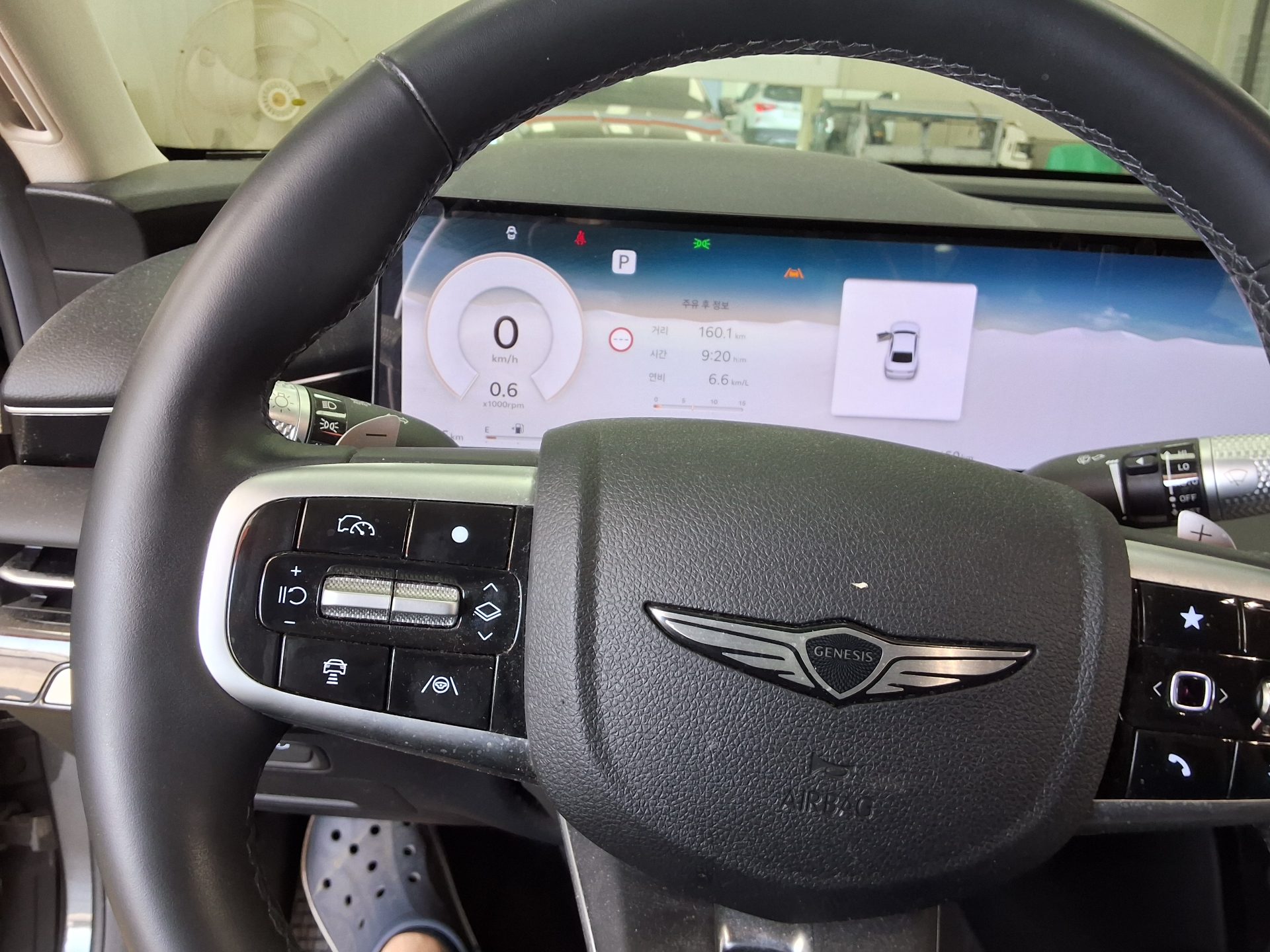 2025 - genesis g80