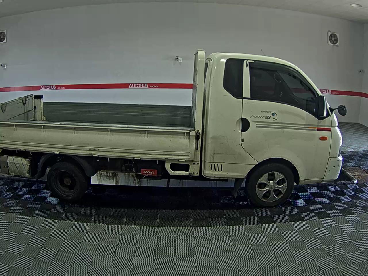 Hyundai Porter 2018 - Image 3