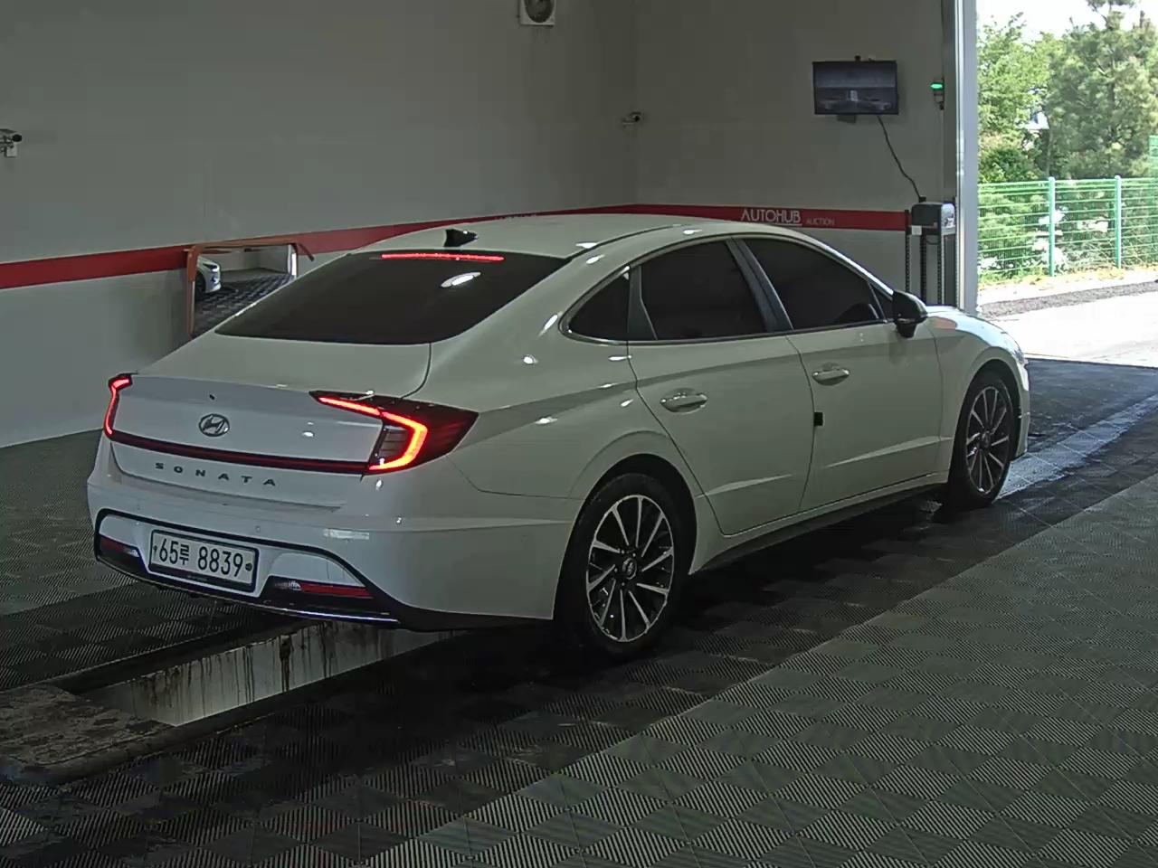 Hyundai Sonata 2020 - Image 4