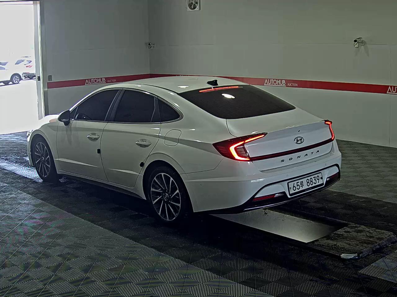 Hyundai Sonata 2020 - Image 5