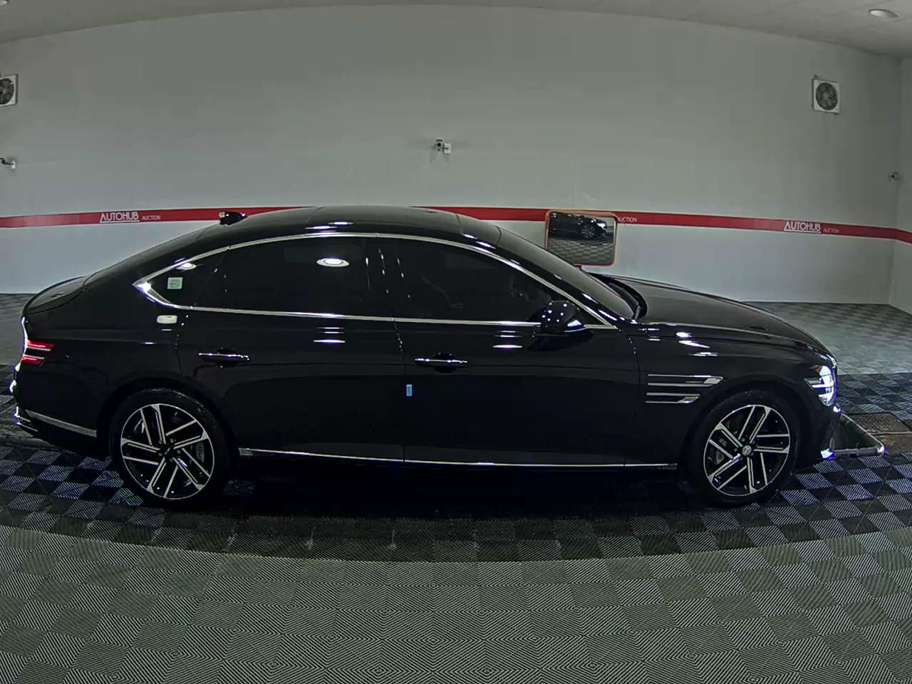 2026 - genesis g80