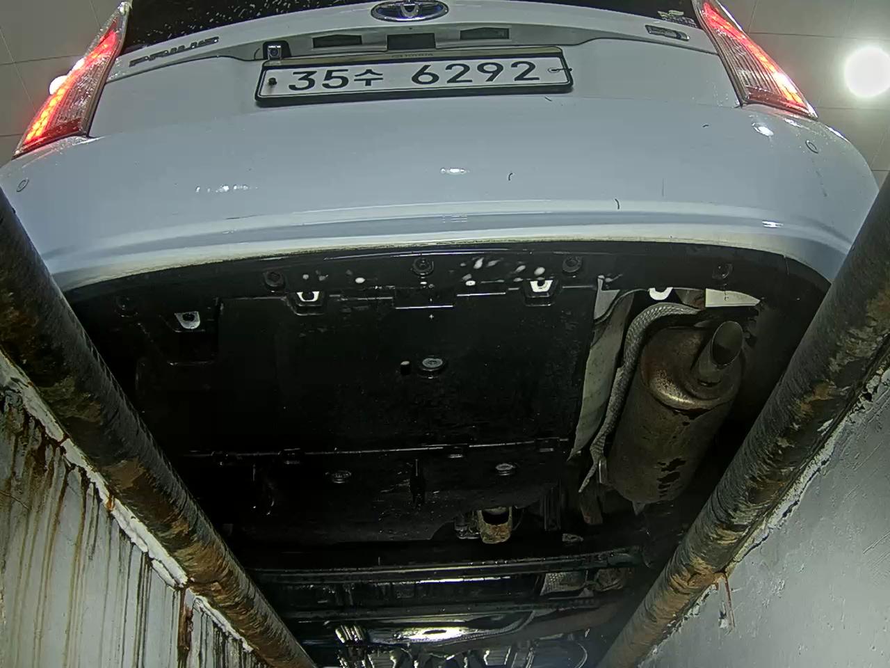 Toyota Prius 2013 - Image 7