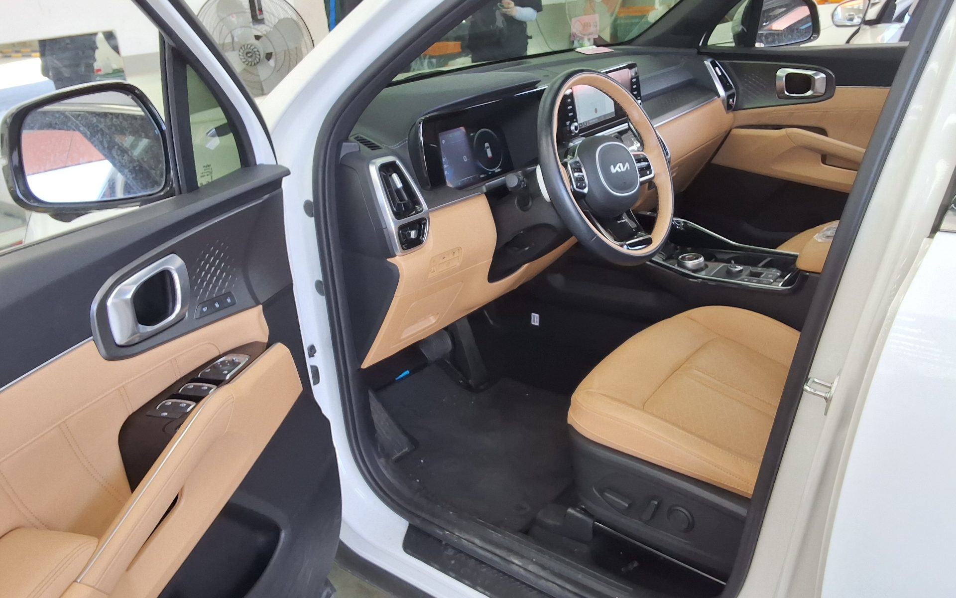2023 - kia sorento