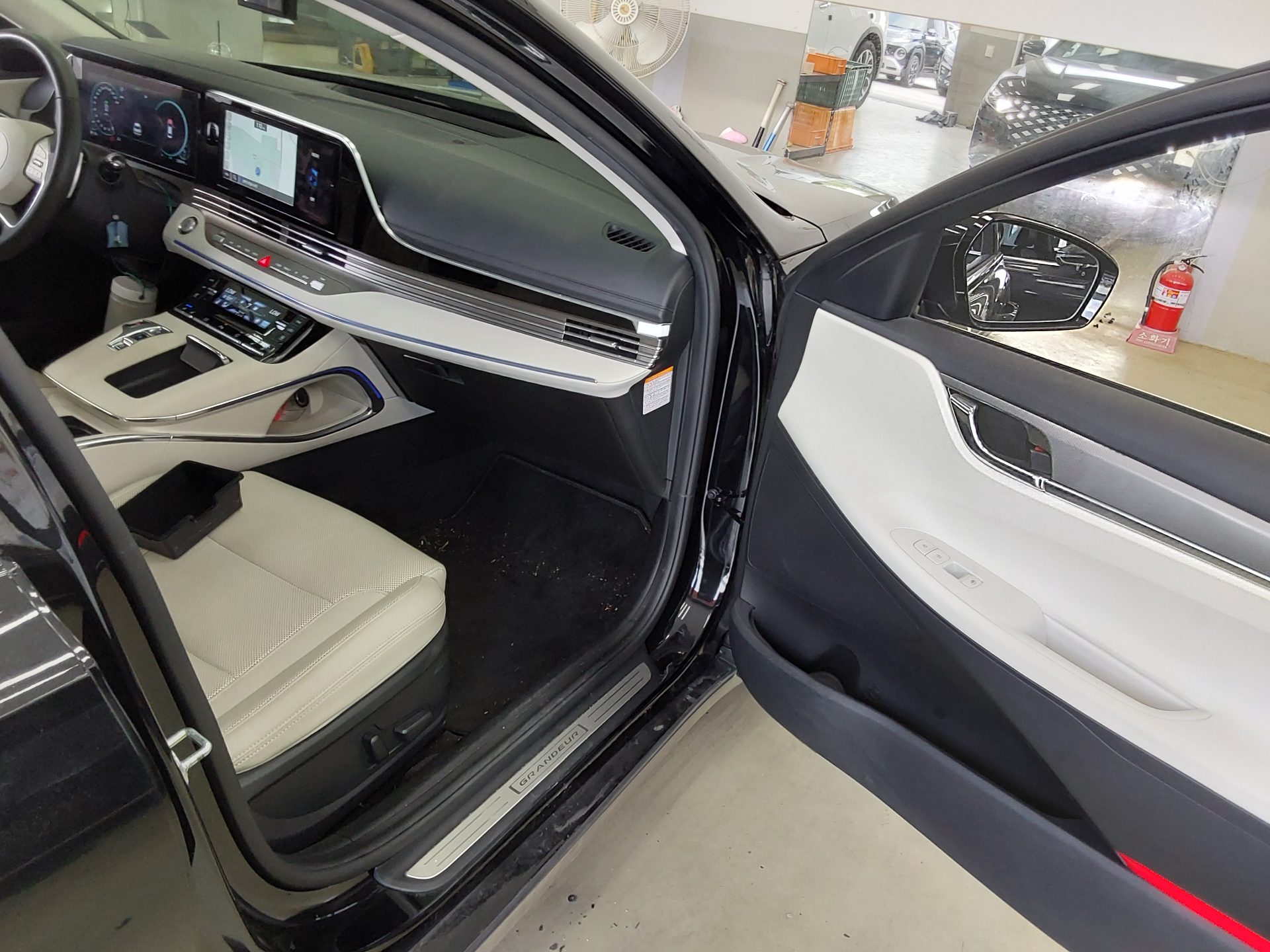 2022 - hyundai grandeur