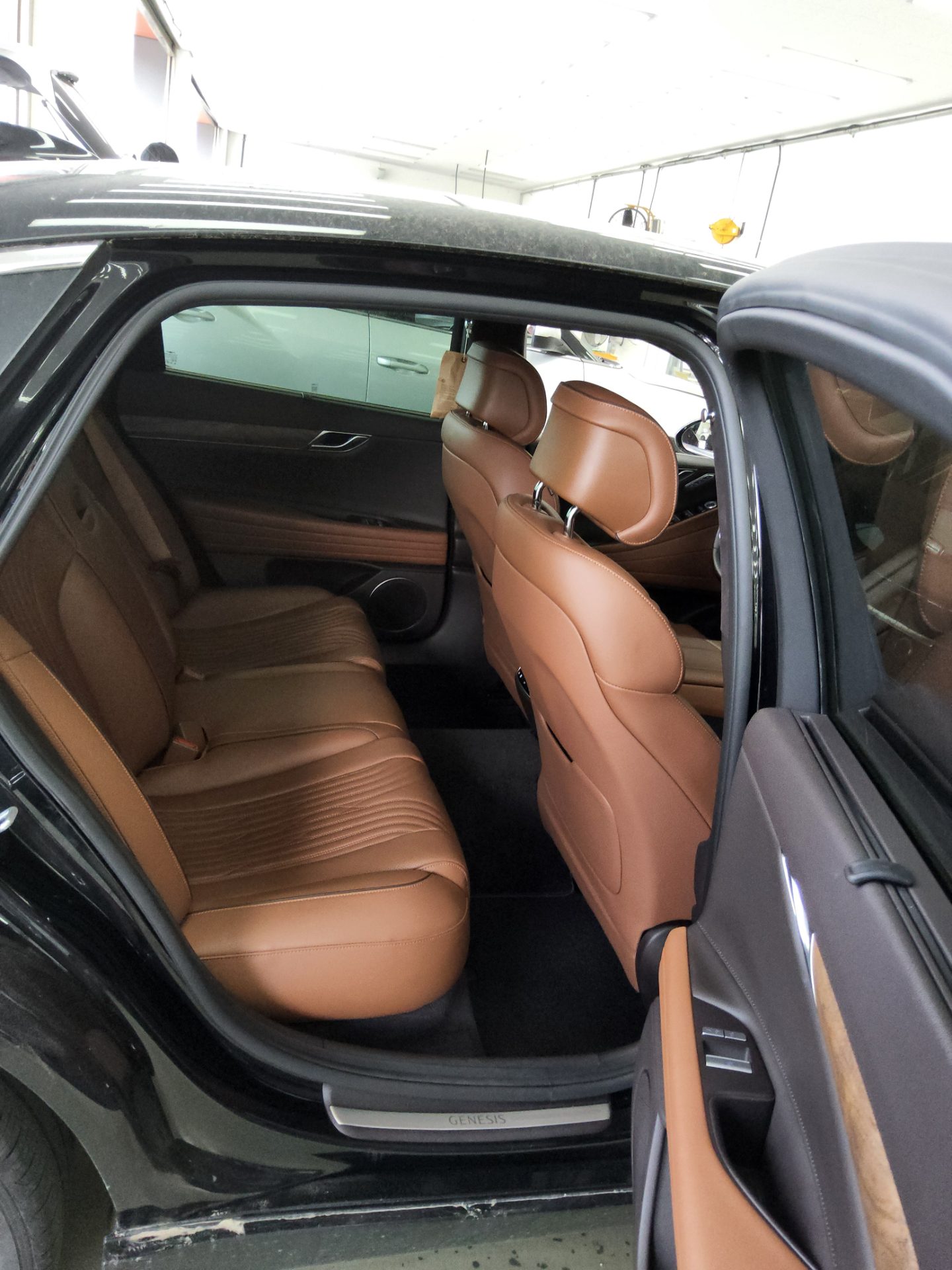 2023 - genesis g80