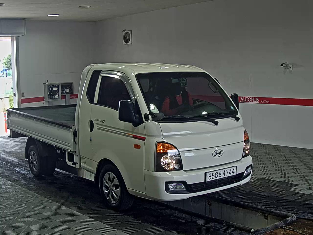Hyundai Porter 2018 - Image 2