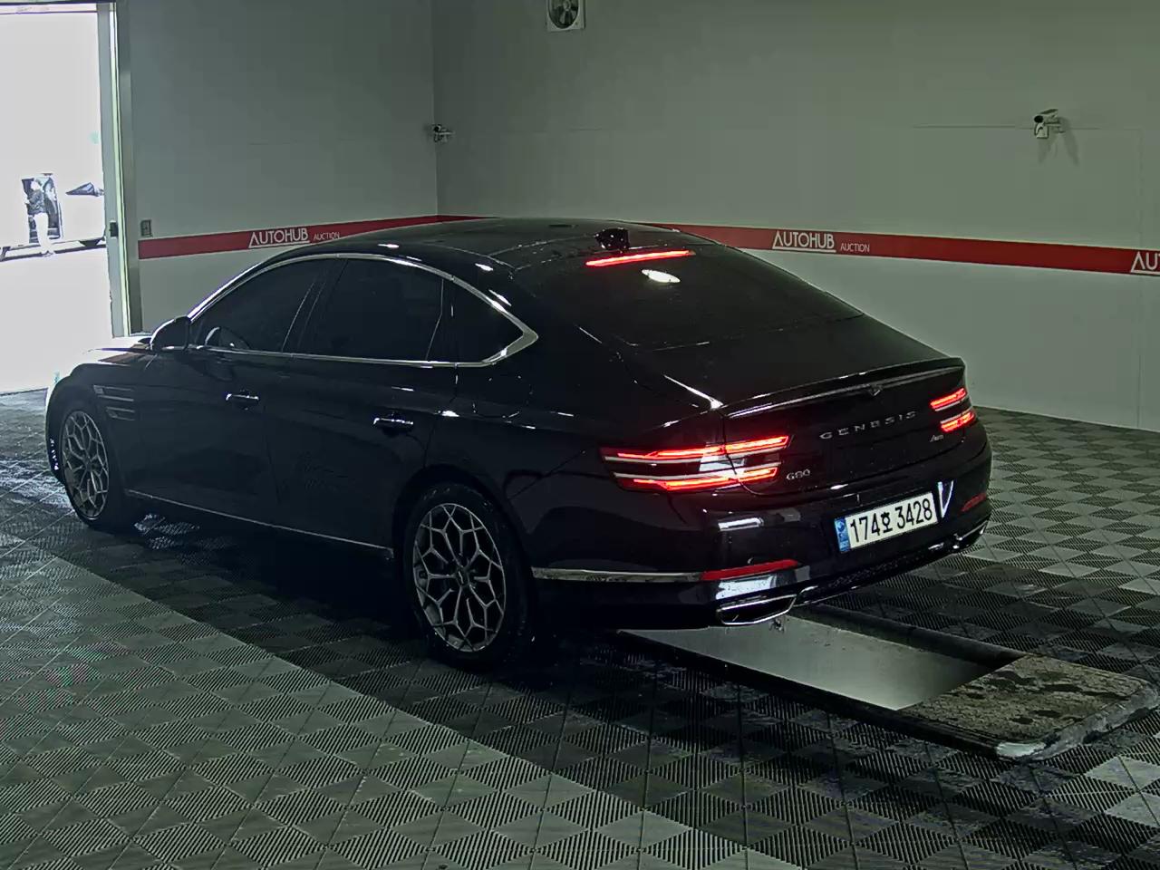2023 - genesis g80