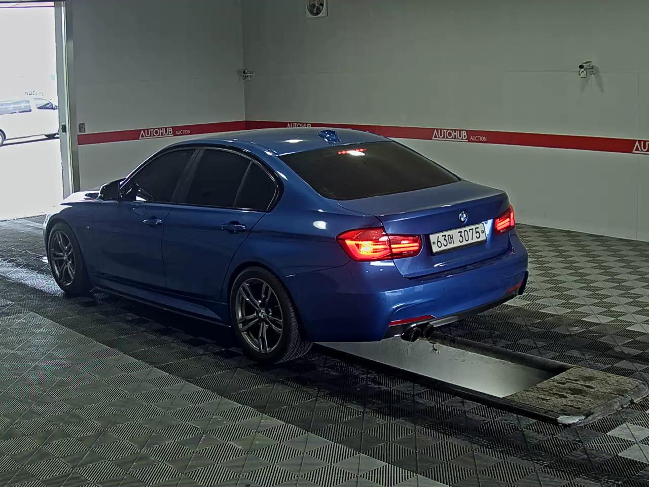 BMW 3 시리즈 2017 - 이미지 5